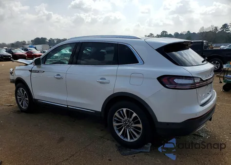 2020 Lincoln Nautilus Reserve z USA, uszkodzony, nr VIN 2LMPJ8KP9LBL04547